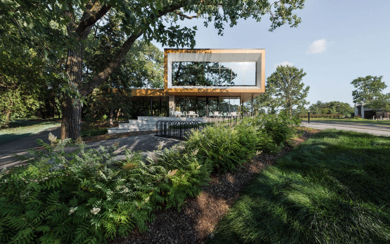 Pavillon d’accueil à énergie nette-zéro