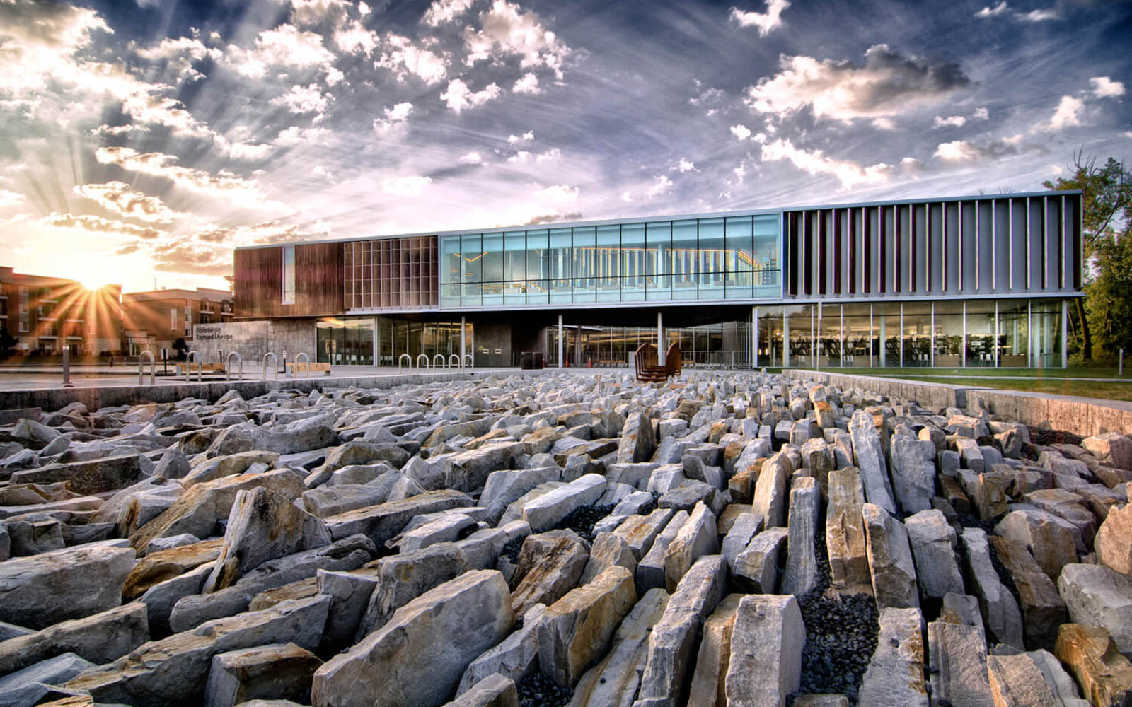 Bibliothèque Raymond- Lévesque