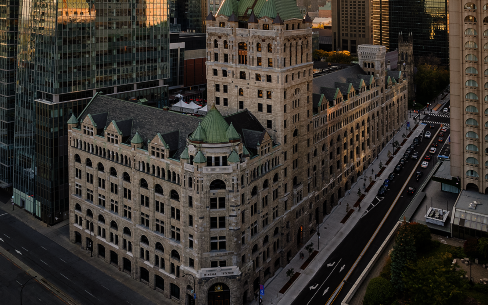 Gare Windsor – Restauration de la maçonnerie,  remplacement des fenêtres et reconstruction