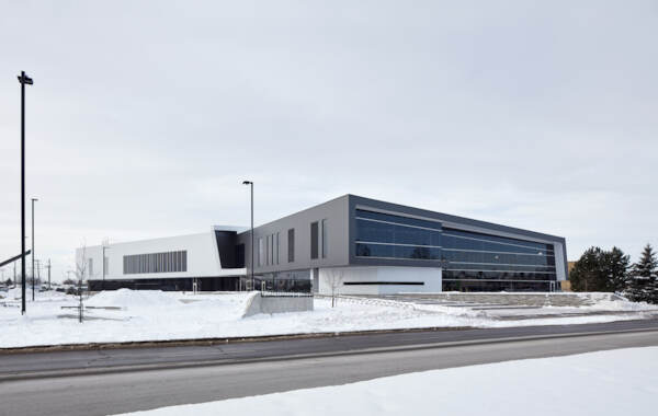 Nouveau complexe aquatique de Brossard