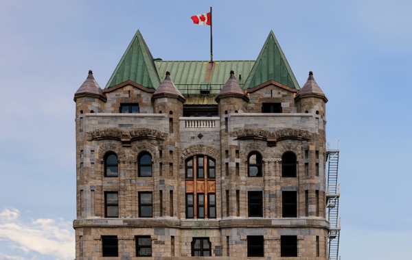 Gare Windsor – Restauration de la maçonnerie,  remplacement des fenêtres et reconstruction