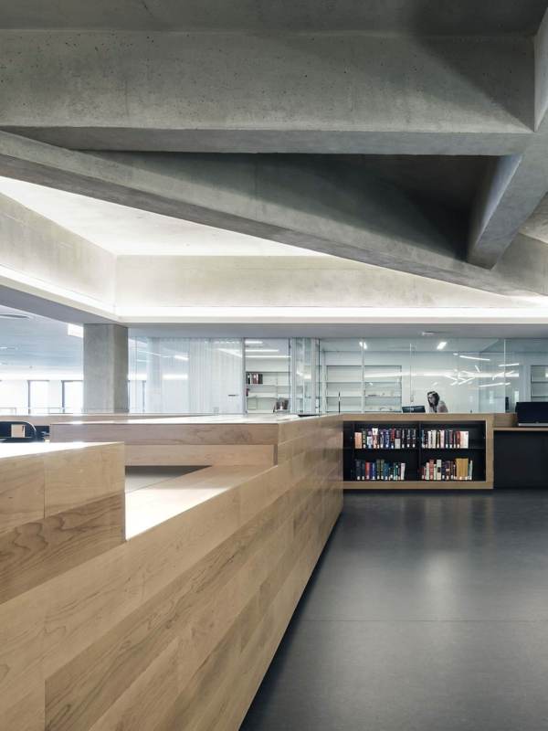 Rénovation de la bibliothèque de la Faculté de droit de l’Université de Sherbrooke