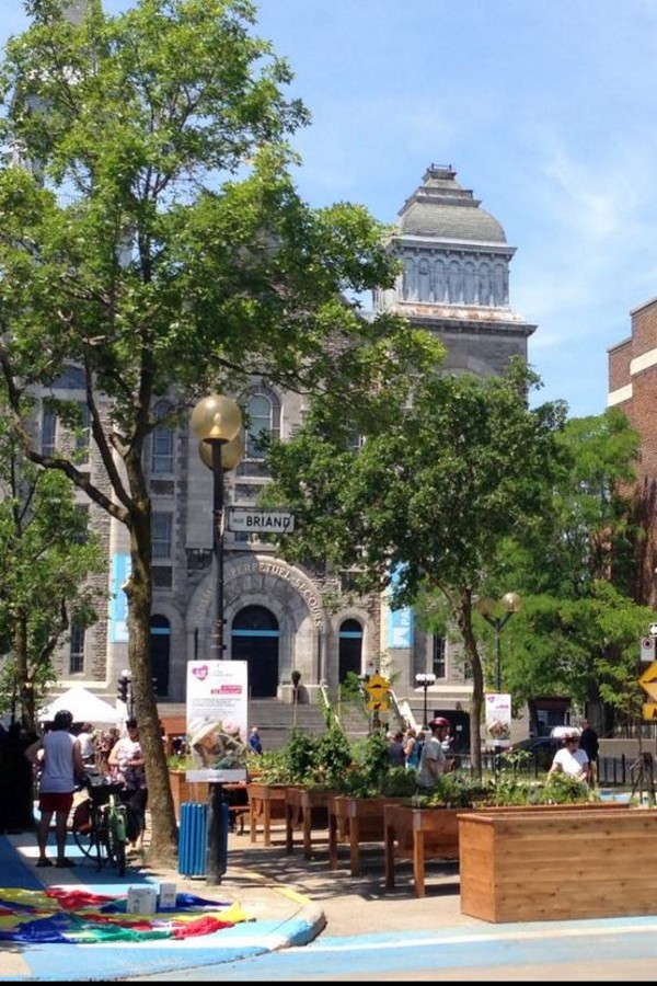 Concours de design pluridisciplinaire pour l'aménagement du Parvis De Biencourt